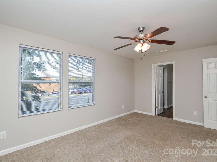 1232 Matheson Avenue, Charlotte, NC 28205.  MLS# CAR4319318, YatesRealty ID 11856. 