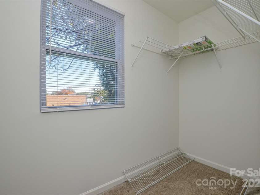 1232 Matheson Avenue, Charlotte, NC 28205.  MLS# CAR4319318, YatesRealty ID 11856. 