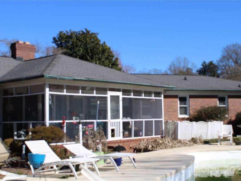 121 Quincy Drive, Belmont, NC 28012.  MLS# CAR4222726, YatesRealty ID 1186. 