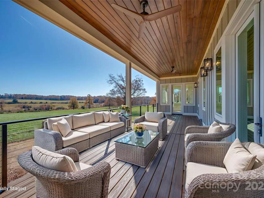 297 Mountain Meadows Lane, Tryon, NC 28782.  MLS# CAR4322255, YatesRealty ID 1186. 