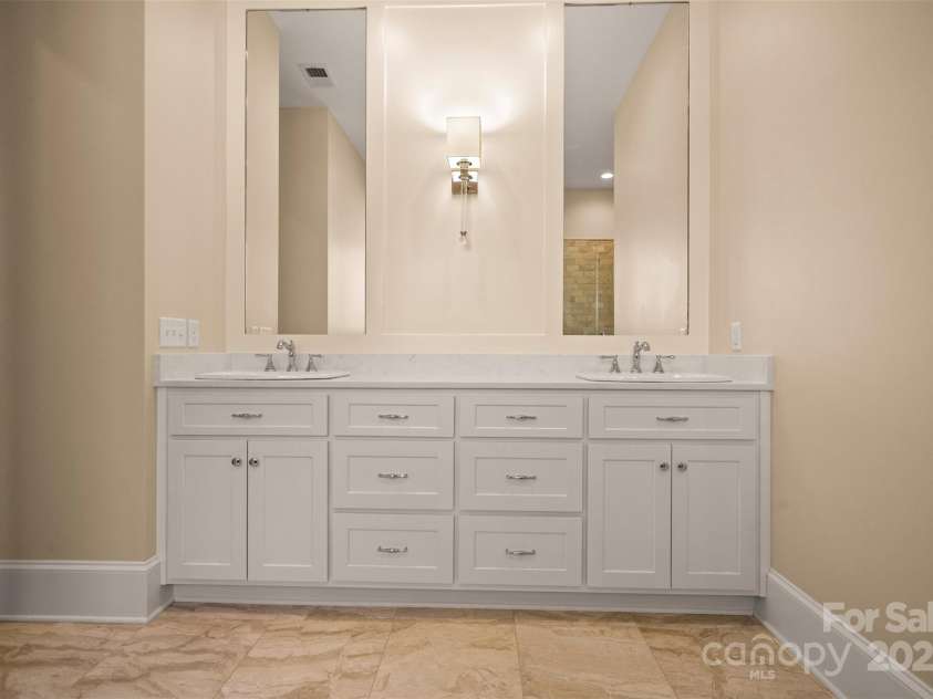 297 Mountain Meadows Lane, Tryon, NC 28782.  MLS# CAR4322255, YatesRealty ID 1186. 