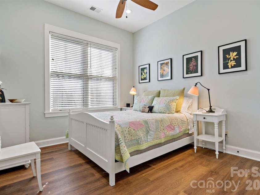 159 Settings Boulevard, Black Mountain, NC 28711.  MLS# CAR4382509, YatesRealty ID 11860. 