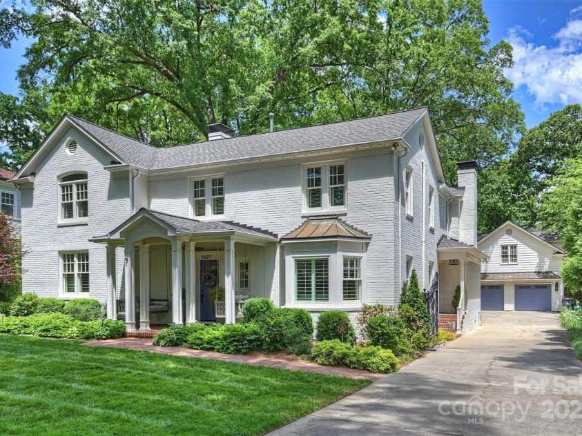 2627 Hampton Avenue, Charlotte, NC 28207.  MLS# CAR4256065, YatesRealty ID 11861. 