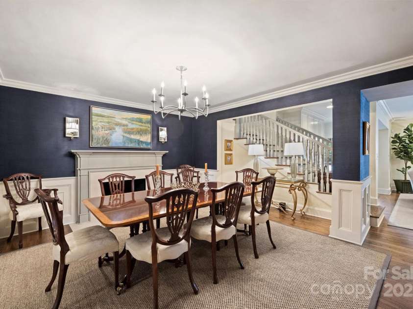 2627 Hampton Avenue, Charlotte, NC 28207.  MLS# CAR4256065, YatesRealty ID 11861. 