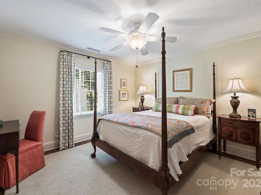 2627 Hampton Avenue, Charlotte, NC 28207.  MLS# CAR4256065, YatesRealty ID 11861. 