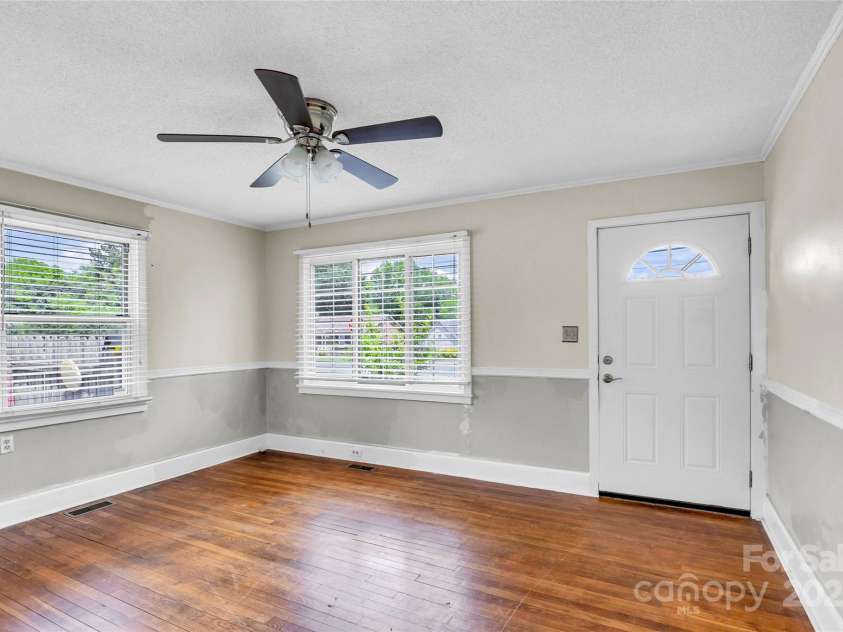 1415 Midlake Road, Kannapolis, NC 28083.  MLS# CAR4256389, YatesRealty ID 11862. 