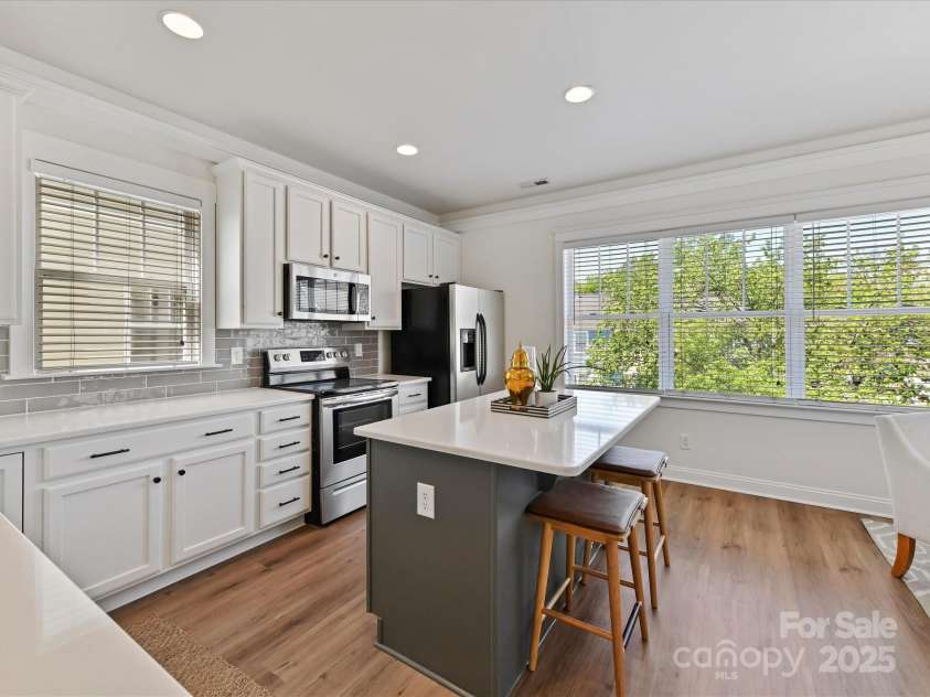1904 Lela Avenue, Charlotte, NC 28208.  MLS# CAR4241700, YatesRealty ID 11864. Kitchen view 2