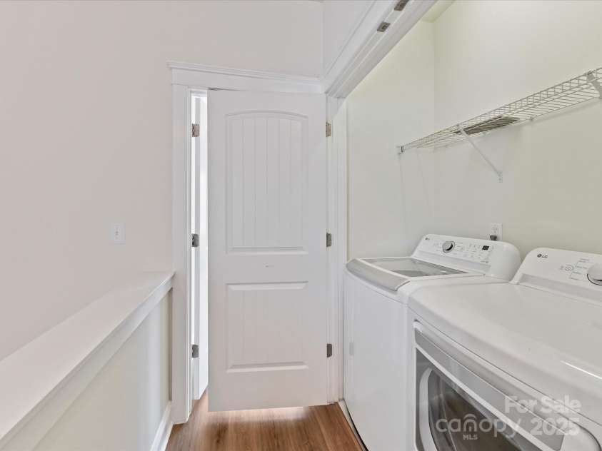 1904 Lela Avenue, Charlotte, NC 28208.  MLS# CAR4241700, YatesRealty ID 11864. Laundry Room