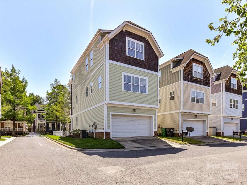 1904 Lela Avenue, Charlotte, NC 28208.  MLS# CAR4241700, YatesRealty ID 11864. Rear of Property