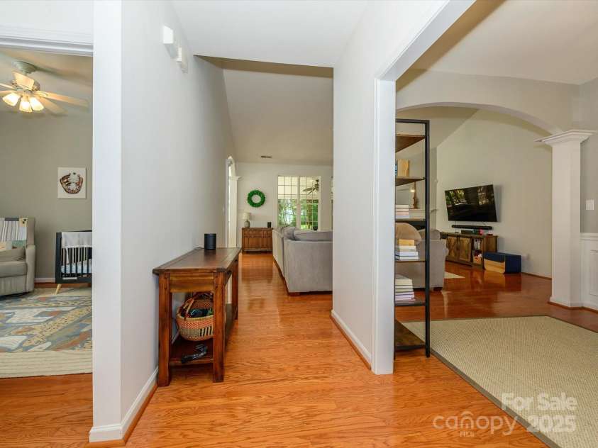 14336 Northridge Drive, Charlotte, NC 28269.  MLS# CAR4257226, YatesRealty ID 11866. 