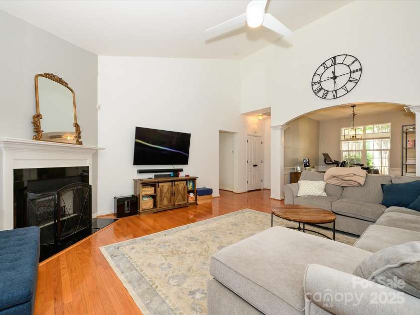 14336 Northridge Drive, Charlotte, NC 28269.  MLS# CAR4257226, YatesRealty ID 11866. 