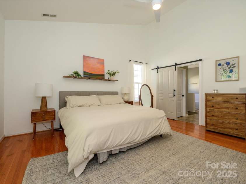 14336 Northridge Drive, Charlotte, NC 28269.  MLS# CAR4257226, YatesRealty ID 11866. 