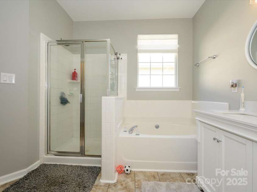 14336 Northridge Drive, Charlotte, NC 28269.  MLS# CAR4257226, YatesRealty ID 11866. 