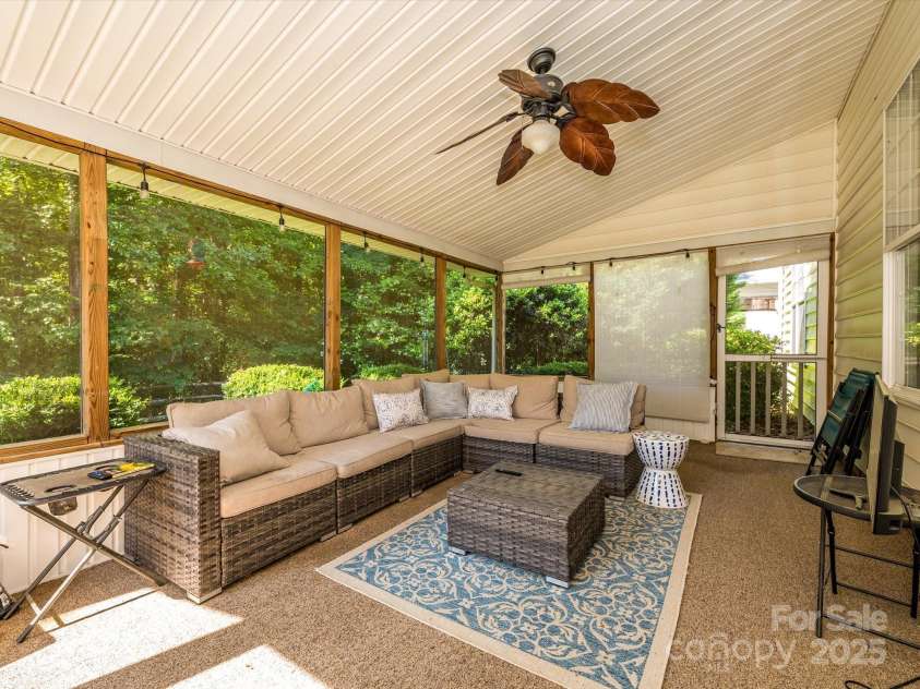 14336 Northridge Drive, Charlotte, NC 28269.  MLS# CAR4257226, YatesRealty ID 11866. 