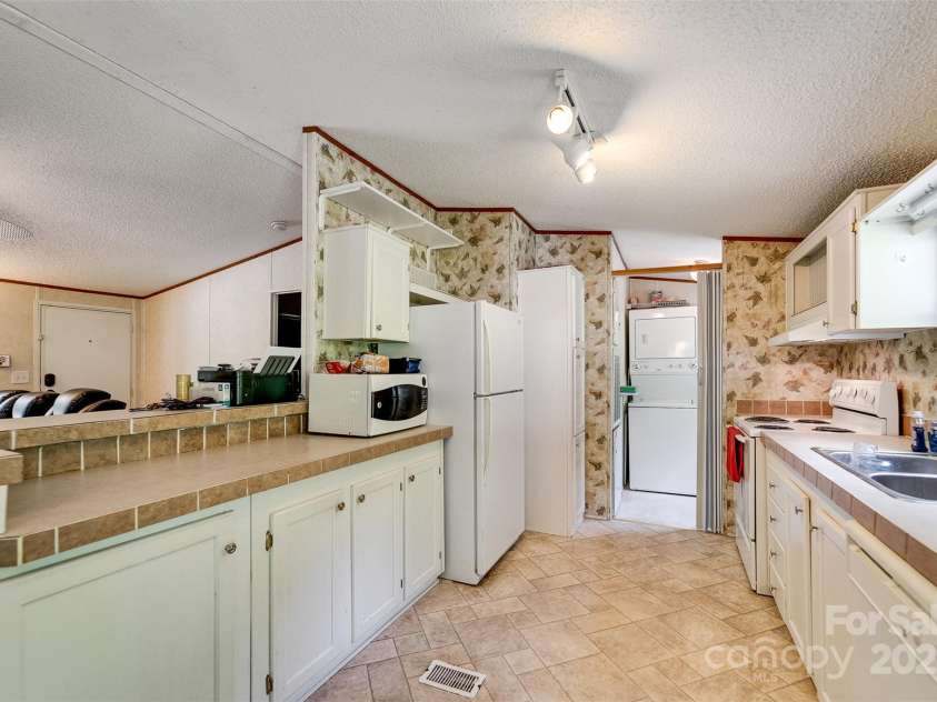 314 Chickamauga Circle, Cullowhee, NC 28723.  MLS# CAR4256116, YatesRealty ID 11867. 