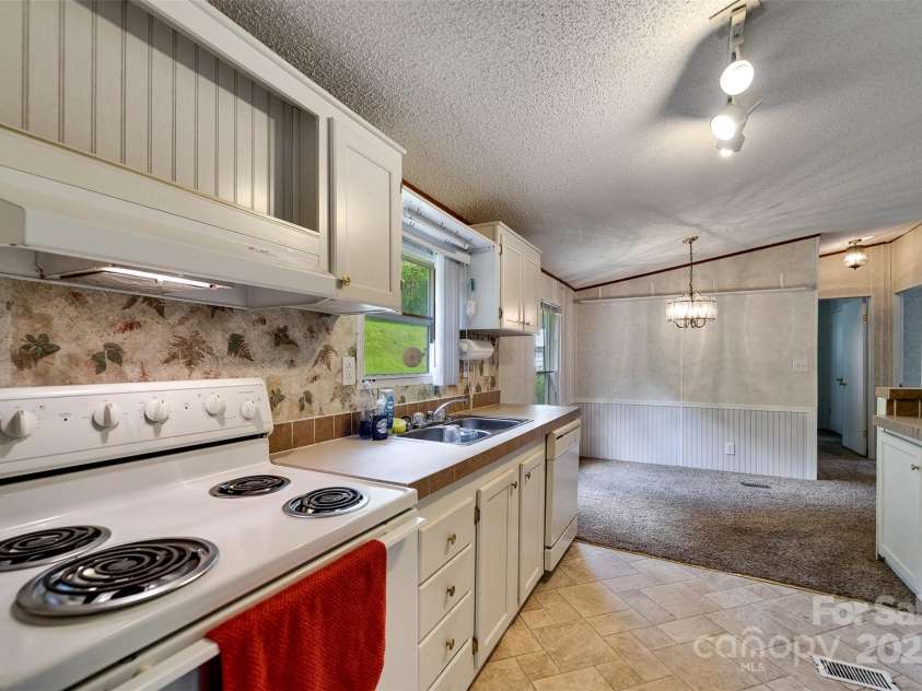 314 Chickamauga Circle, Cullowhee, NC 28723.  MLS# CAR4256116, YatesRealty ID 11867. 