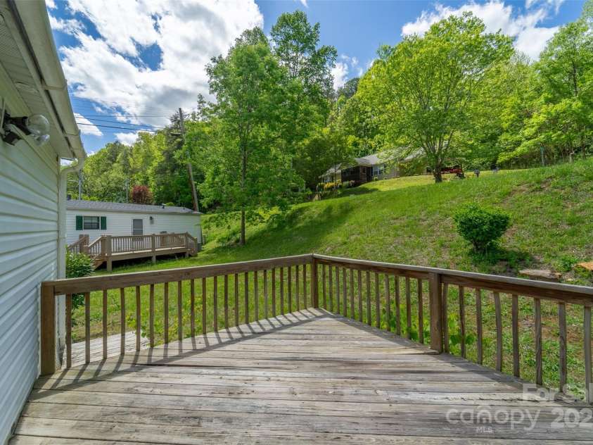 314 Chickamauga Circle, Cullowhee, NC 28723.  MLS# CAR4256116, YatesRealty ID 11867. 