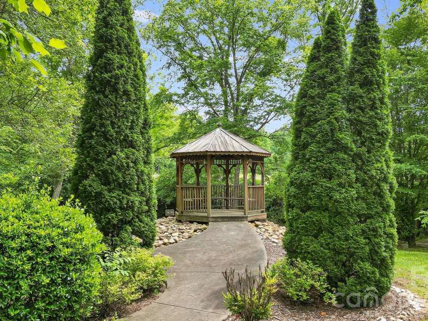 317 Chocolate Drop Circle, Union Mills, NC 28167.  MLS# CAR4337126, YatesRealty ID 1187. Common Area