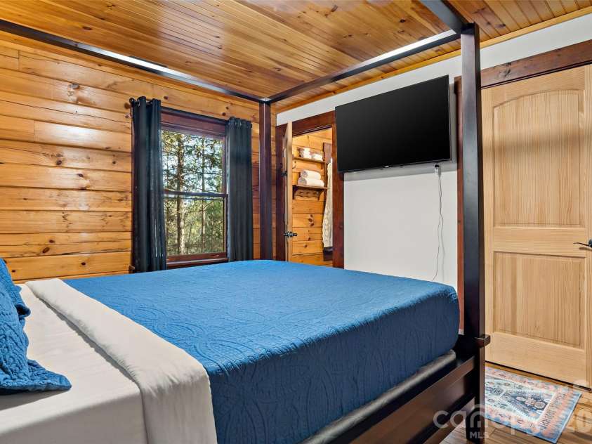 317 Chocolate Drop Circle, Union Mills, NC 28167.  MLS# CAR4337126, YatesRealty ID 1187. Second bedroom