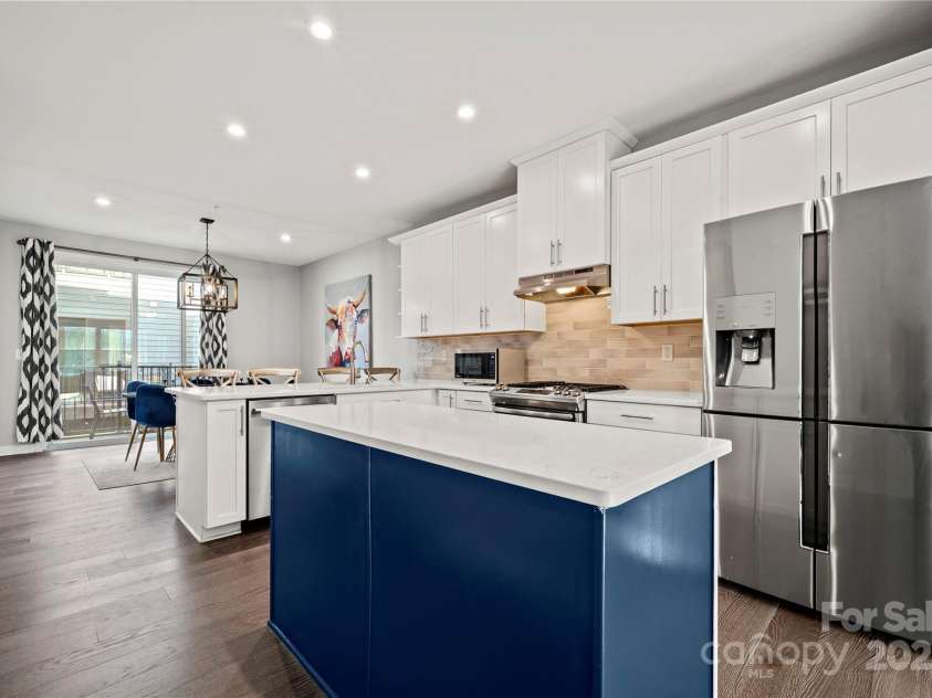 147 Music Hall Way, Charlotte, NC 28203.  MLS# CAR4326079, YatesRealty ID 11870. 