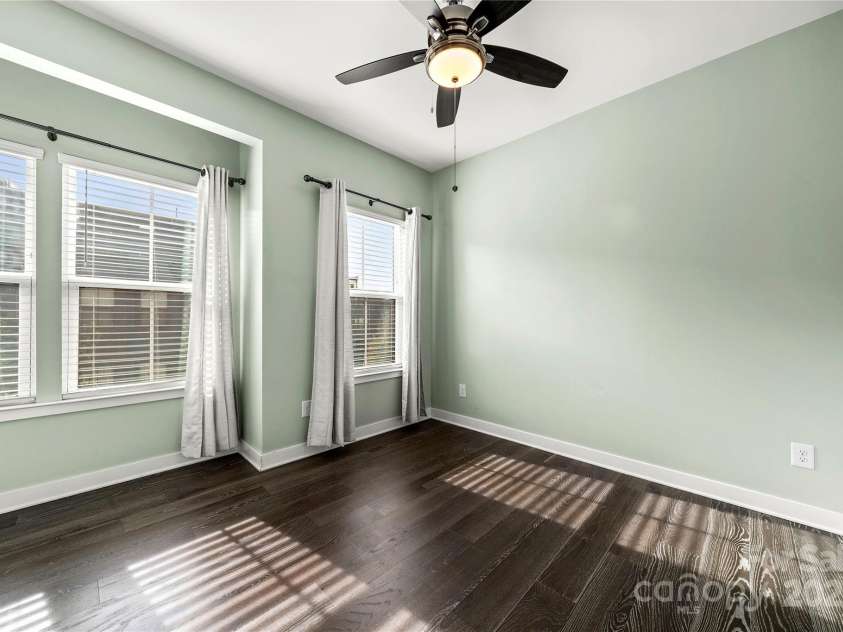 147 Music Hall Way, Charlotte, NC 28203.  MLS# CAR4326079, YatesRealty ID 11870. 