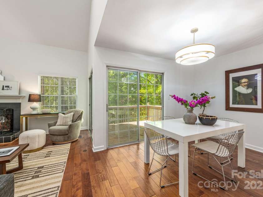 9012 Saint Thomas Lane, Charlotte, NC 28277.  MLS# CAR4248076, YatesRealty ID 11870. 