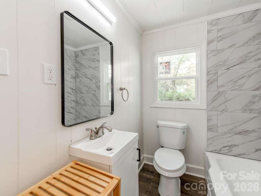 1717 Davidson Avenue, Gastonia, NC 28052.  MLS# CAR4362898, YatesRealty ID 11872. 