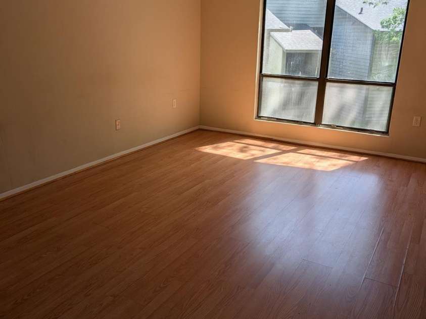 5012 Sardis Road, Charlotte, NC 28270.  MLS# CAR4368483, YatesRealty ID 11873. 