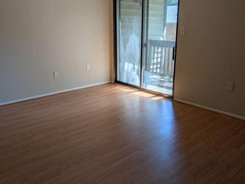 5012 Sardis Road, Charlotte, NC 28270.  MLS# CAR4368483, YatesRealty ID 11873. 