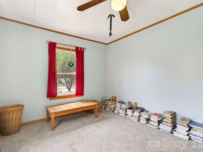 522 Old Us 70 Highway, Old Fort, NC 28762.  MLS# CAR4369117, YatesRealty ID 11874. 
