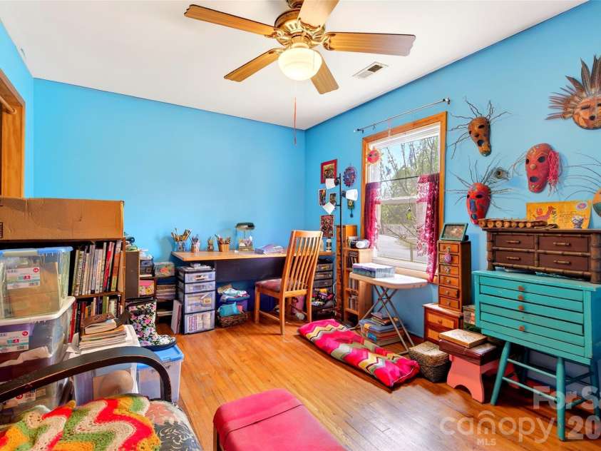 522 Old Us 70 Highway, Old Fort, NC 28762.  MLS# CAR4369117, YatesRealty ID 11874. 