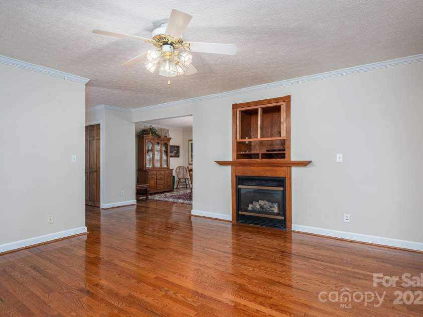 1 Horace Grigg Circle, Shelby, NC 28152.  MLS# CAR4247775, YatesRealty ID 11875. 