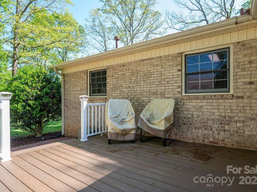 1 Horace Grigg Circle, Shelby, NC 28152.  MLS# CAR4247775, YatesRealty ID 11875. 