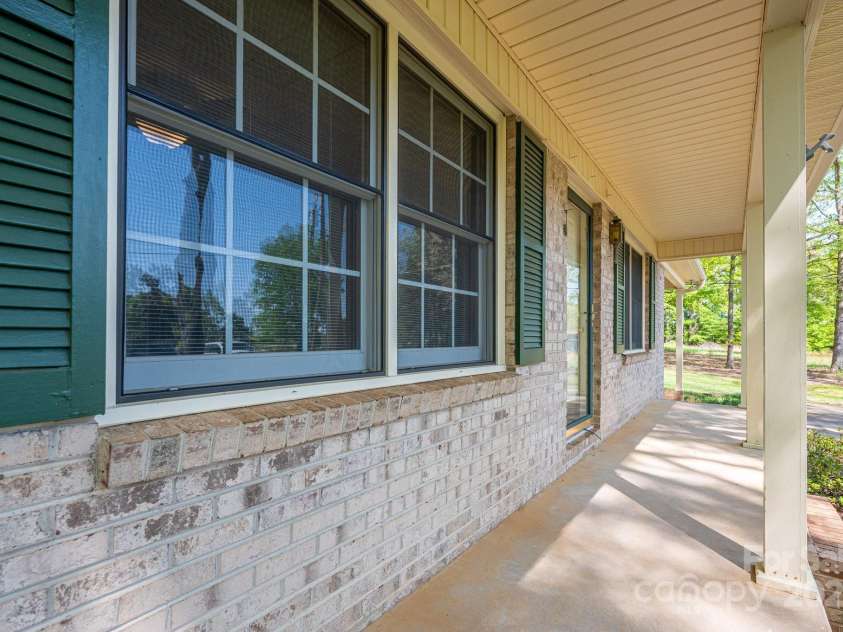 1 Horace Grigg Circle, Shelby, NC 28152.  MLS# CAR4247775, YatesRealty ID 11875. 