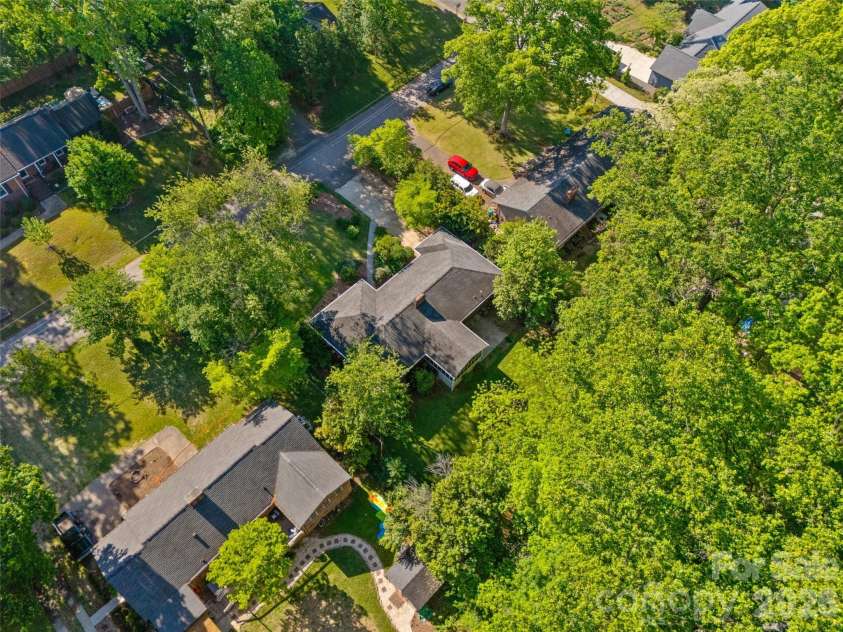 407 Pine Street, Fort Mill, SC 29715.  MLS# CAR4368625, YatesRealty ID 11875. 