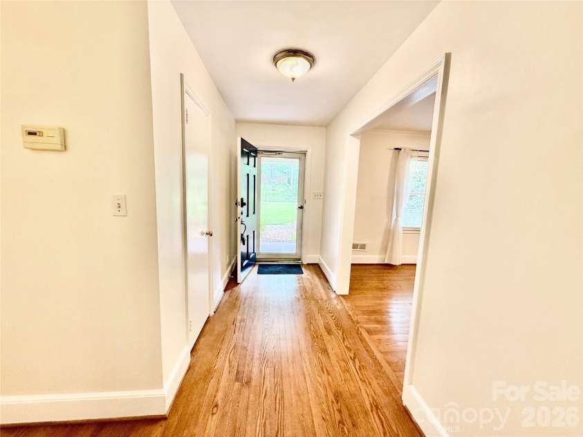 407 Pine Street, Fort Mill, SC 29715.  MLS# CAR4368625, YatesRealty ID 11875. 