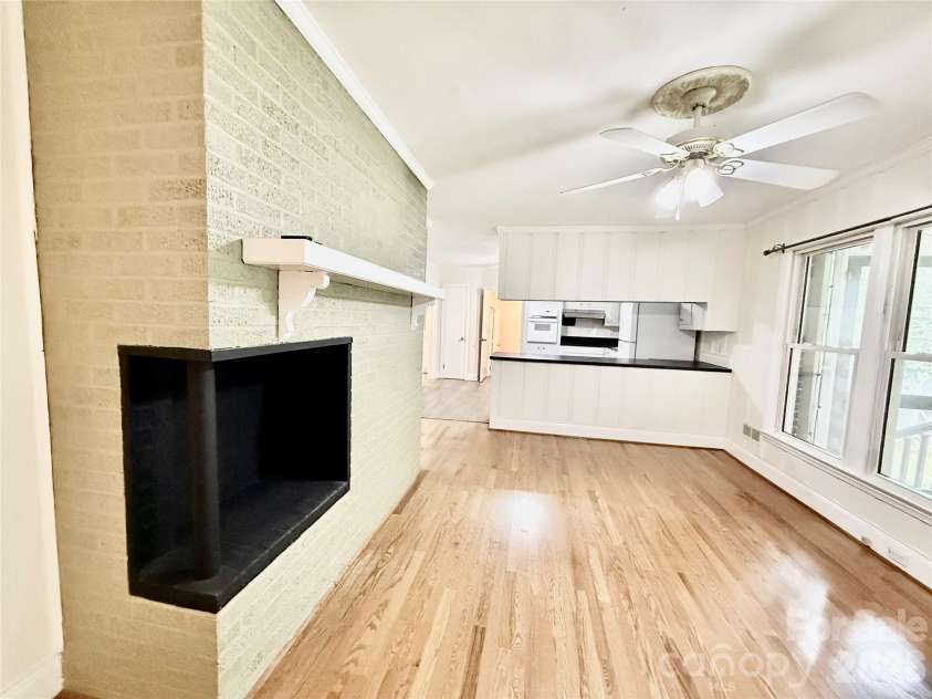 407 Pine Street, Fort Mill, SC 29715.  MLS# CAR4368625, YatesRealty ID 11875. 
