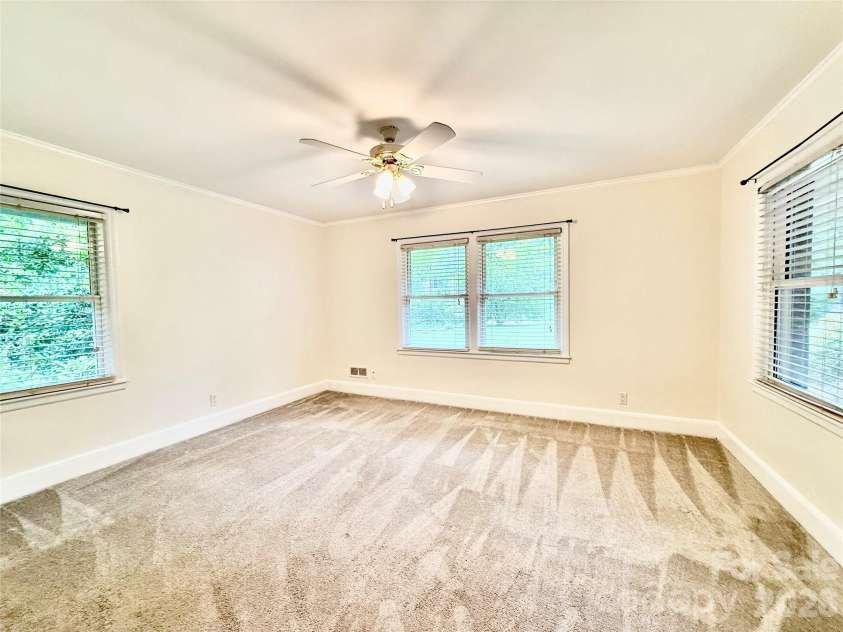 407 Pine Street, Fort Mill, SC 29715.  MLS# CAR4368625, YatesRealty ID 11875. 