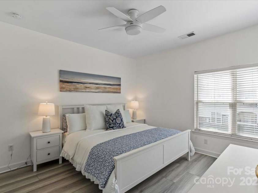 11839 Ridgeway Park Drive, Charlotte, NC 28277.  MLS# CAR4244554, YatesRealty ID 11876. 