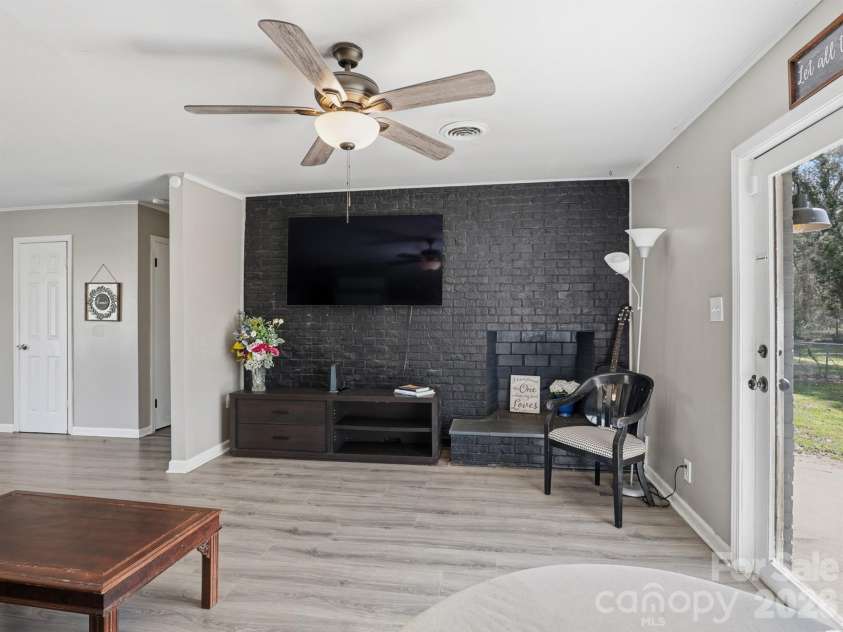 1309 Crestfield Drive, Lancaster, SC 29720.  MLS# CAR4358788, YatesRealty ID 11878. 