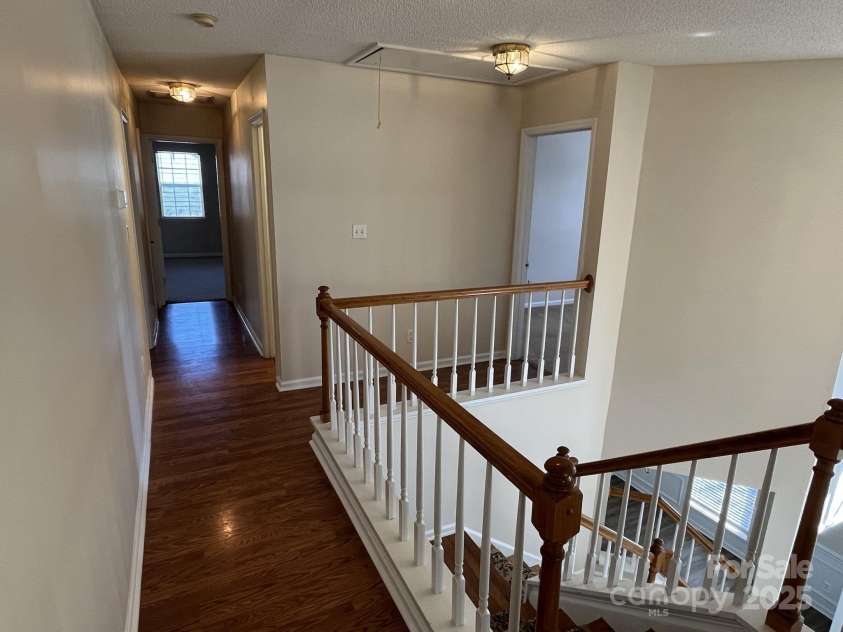 6827 Neuhoff Lane, Charlotte, NC 28269.  MLS# CAR4227183, YatesRealty ID 11879. 