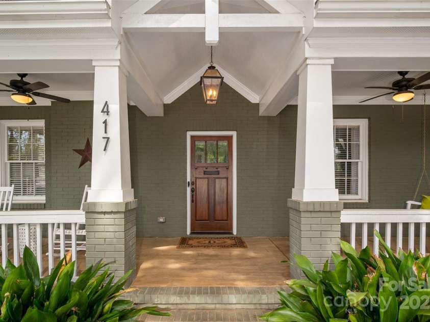 417 Dotger Avenue, Charlotte, NC 28204.  MLS# CAR4255387, YatesRealty ID 11880. 