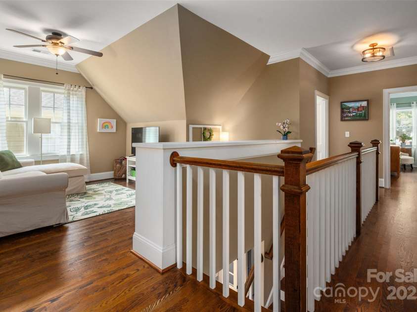 417 Dotger Avenue, Charlotte, NC 28204.  MLS# CAR4255387, YatesRealty ID 11880. 