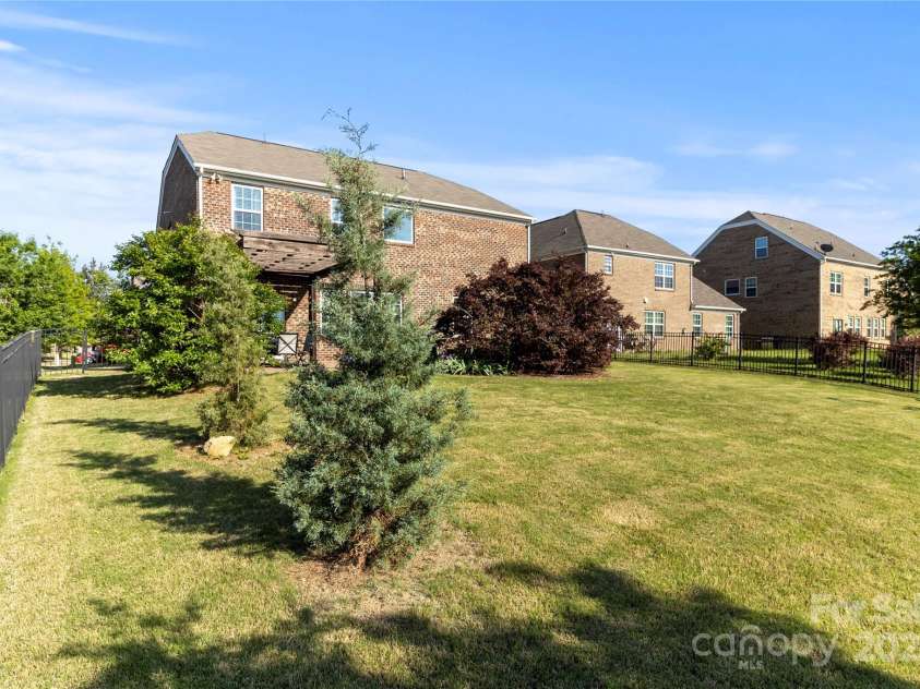 3424 Windstone Lane, Gastonia, NC 28056.  MLS# CAR4251155, YatesRealty ID 11881. 