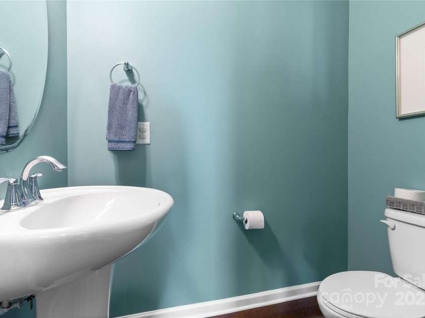 3424 Windstone Lane, Gastonia, NC 28056.  MLS# CAR4251155, YatesRealty ID 11881. Powder Room