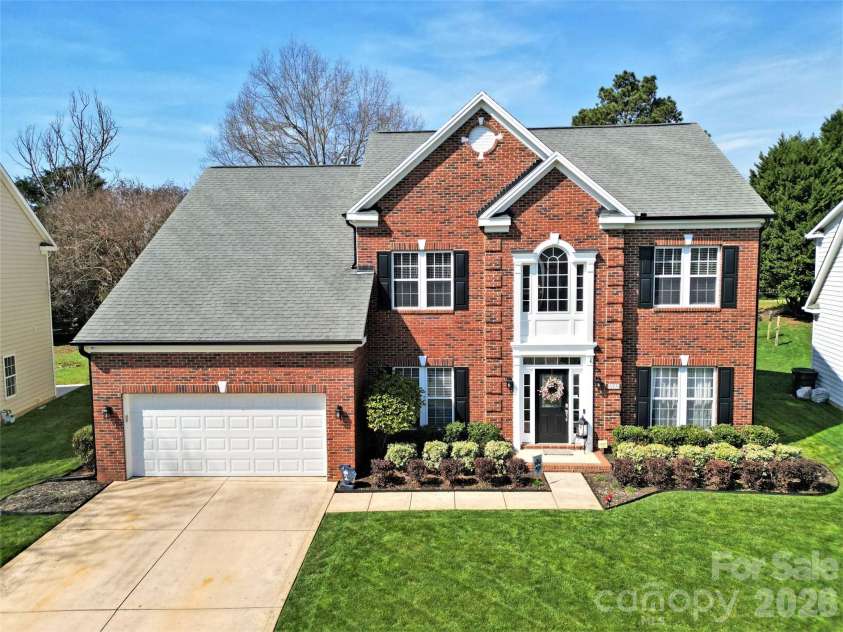 523 Whitehead Court, Fort Mill, SC 29708.  MLS# CAR4353967, YatesRealty ID 11882. 