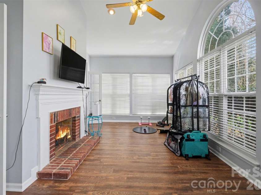 523 Whitehead Court, Fort Mill, SC 29708.  MLS# CAR4353967, YatesRealty ID 11882. 