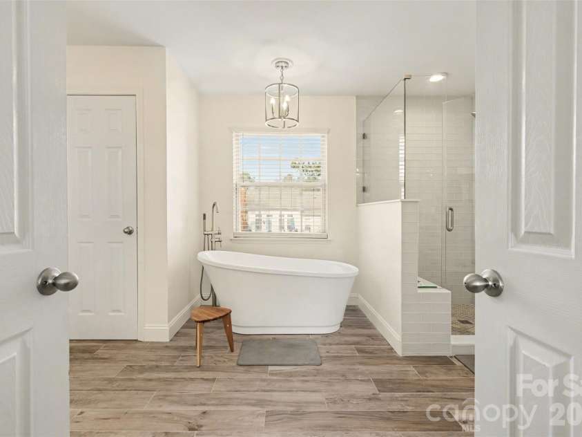523 Whitehead Court, Fort Mill, SC 29708.  MLS# CAR4353967, YatesRealty ID 11882. 