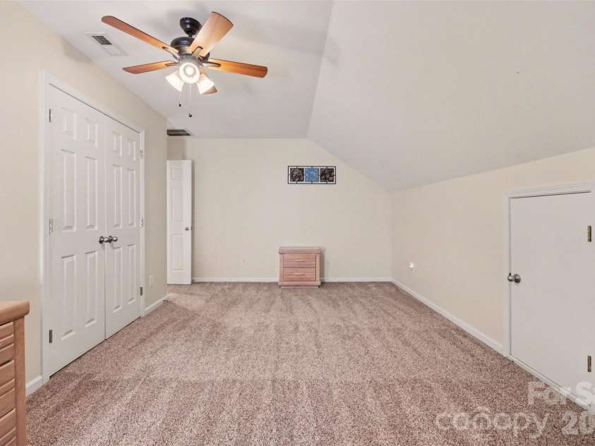 523 Whitehead Court, Fort Mill, SC 29708.  MLS# CAR4353967, YatesRealty ID 11882. 