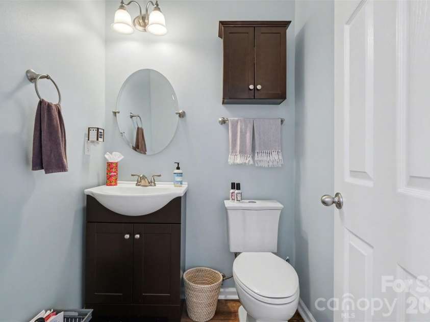 523 Whitehead Court, Fort Mill, SC 29708.  MLS# CAR4353967, YatesRealty ID 11882. 